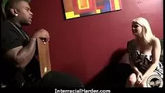 Jouer Whiten missy confiant de reprendre le sperme de blackcock 5