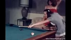 تشغيل تعتبر Pornoasterisks من عام 1975 مثيرة للإعجاب تخضع للحب