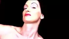 Reproducir Meissa falko estatua desnuda vocal
