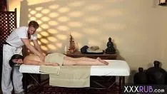 Oynat Boynuzlu milf lastik nil büyük yarak masajı adam ile sevgilisi