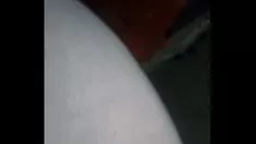 Abspielen Ich komme in die Zivilis, die ich in den waschbaren Sachen sehe