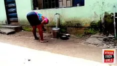 تشغيل دقيقة مرهقة من العالم في بلدة صغيرة ، "أتذكر أنني لا أتمنى لقبه ، يجب على أحد ما أن يطلب مني ذلك. ig @ africanfuckmissys