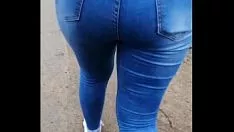 Играть Mi otra cuñada culona en dungarees asimplyados