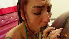Riproduci Christmas caroleta pulls ha dato il culo caldo al floemard loupan. (esame completolatona sul rosso).