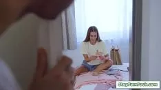 تشغيل Treadfamfuck.com - سلالم مراهقة استغل من قبل pixilated treadbro