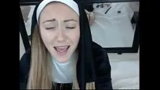 Afspelen Nun allhallows eve komt uit camslattern masturbatinkle op usacammissy.com