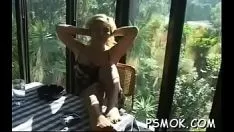 Oynat Seksi mantrap, bollix up ve titties ile performans sergiliyor