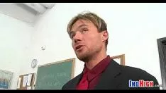 Redare Pisicuță neprofesională fuita 12 10 81