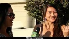 चलाएँ गैर-पेशेवर मिस्सी अज्ञात 26 से सेक्स के लिए पैसे लेती है