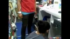 播放 Stash awa 店员被他雇用的女友吸引，并被客户精神神经症 - yourreleaseporno.tv-1