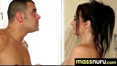 Riproduci L'impasto sexy al massimo grado viene sottoposto a 26