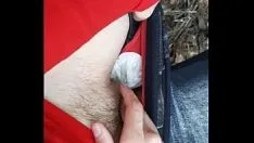 Riproduci Io e la mia ragazza guardiamo i passanti nel parco e ci masturbiamo - ragazze lesbiche illusioniste