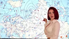 Играть Прямая трансляция грудастого репортера погоды с рейтингом X: минет, скачка и двойной камшот от первого лица