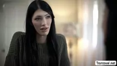 Jouer Anna de Ville et Ava Holt en séance de sexe transexuelle