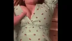 Jouer Chloe Lamb's Intense Kitchen Table Pov Fuck Session