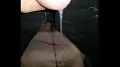 再生 ジェスチャーをする尿道球腺液のドリブルを遅くする